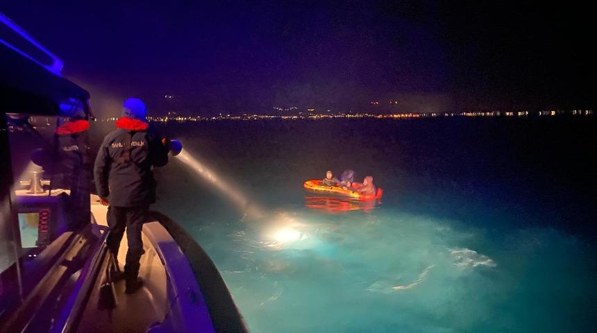 Bodrum ve Datça açıklarında 22 düzensiz göçmen kurtarıldı