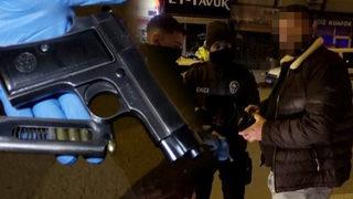 Ruhsatsız tabancayla yakalandı! O soruya verdiği yanıt şaşkına çevirdi: Düşman sahibiyim ben