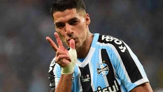 Luis Suarez ilk maçında hat-trick yaptı