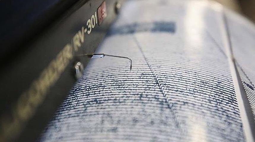 SON DAKİKA | Çanakkale'de korkutan deprem! Balıkesir, Manisa ve İzmir'den de hissedildi (AFAD-Kandilli son depremler)