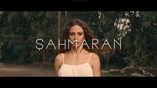 Şahmaran konusu nedir, oyuncuları kimler, konusu uyarlama mı? Seranay Sarıkaya ve Burak Deniz'li Şahmaran dizisi Netflix'te!