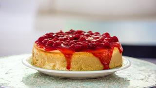 En güzel tatlı: Pınar Beyaz'lı cheesecake tarifi