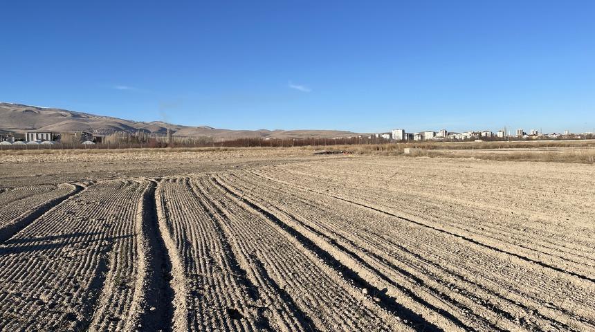 Niğde son 80 günde 28 milimetre yağış aldı