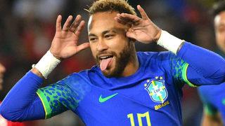 Neymar'ın kız kardeşi güzelliğiyle nefes kesti! Bikinili pozları olay