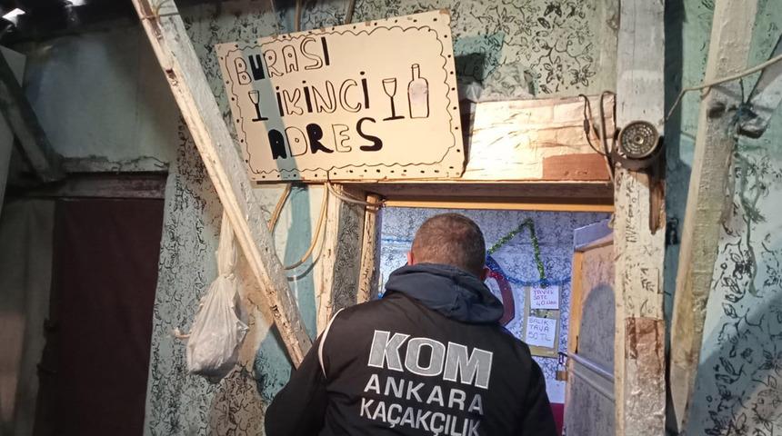 'Pavyon' görünümlü gecekonduya operasyon! Duvardaki fiyat listeleri ve yazılar dikkat çekti 'Burası ikinci adres'