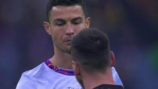 Messi ve Ronaldo'nun son karşılaşmasıydı! Herkes ikilinin buluştuğu anı beklerken, onlar öyle bir şey yaptı ki! Futbolseverler kahroldu...