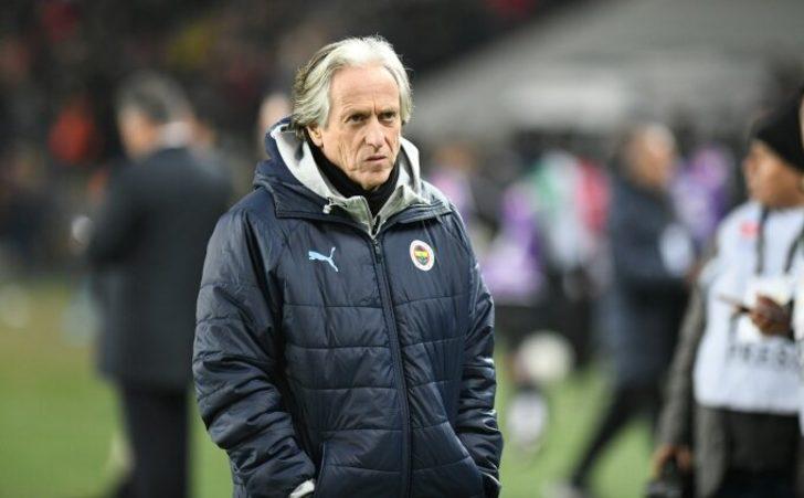 Fenerbahçe'den gece yarısı Aboubakar açıklaması! Beşiktaş tam işi bitirdi derken... G2