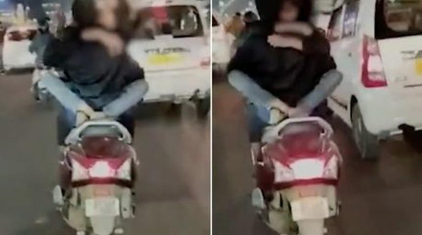 Görüntüler tepki çekti! Motosiklete öyle bir şekilde bindiler ki... Bir gören bir daha baktı