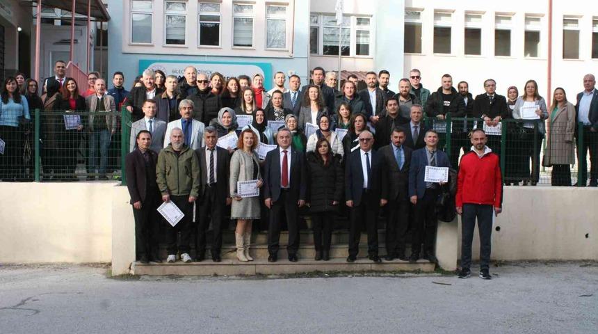 Bozüyük’te 111 öğretmene başarı belgesi verildi