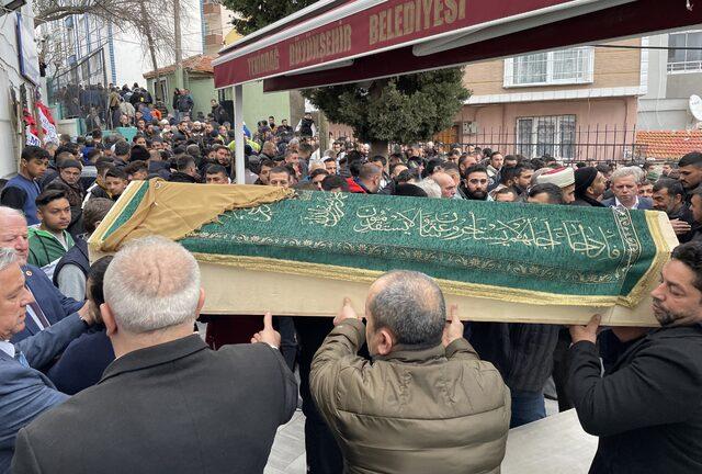 Tekirdağ'da eski eşi tarafından öldürülen kadın defnedildi