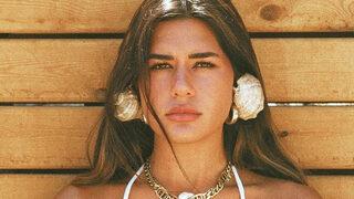 Sibil Çetinkaya bikinili pozlarını peş peşe paylaştı! Transparan tercih