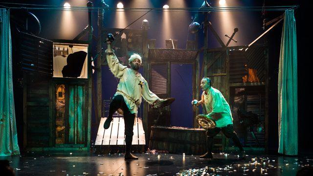 Şevket Çoruh ve Murat Akkoyunlu'dan 'Bir Baba Hamlet'