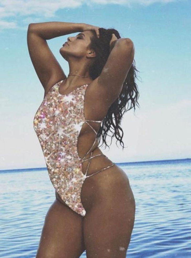 Büyük beden model de kanatlarını taktı  G4