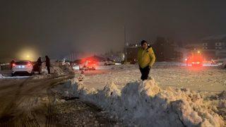 Uludağ'da kar sevinci! Vatandaşlar akın etti: Beklediğimiz yağışa kavuştuk