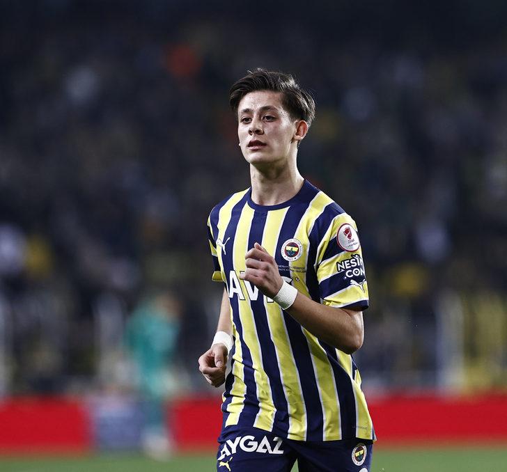 Son dakika: Fenerbahçeli taraftarları sevinçten çıldırtacak hamle! Arda Güler ile anlaşmaya varıldı! Sözleşmesi ise... G5