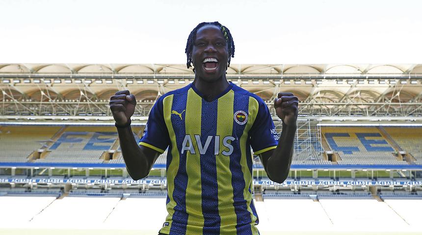 Son dakika: Fenerbahçe'de sadece 1 lig maçına çıkmıştı! Bruma'nın kiralandığı resmen açıklandı!