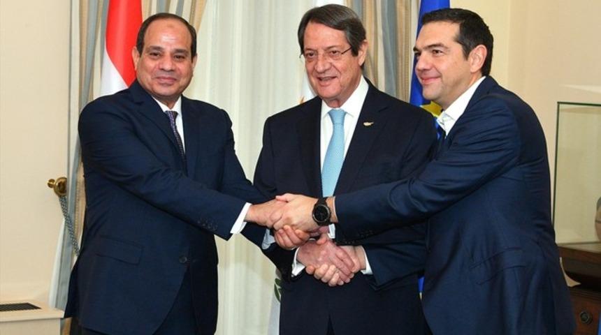 T&uuml;rkiye'yi devre dışı bırakma zirvesi! Protokol imzaladılar