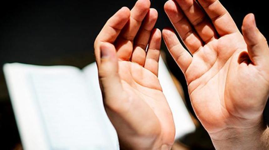 Regaip Kandili'nde hangi dualar okunur? Diynaet açıkladı: Regaip Kandili'nde okunacak dualar!