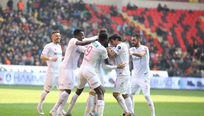 Sivasspor Ligde 4. Galibiyetini Aldı! Gaziantep FK'yı Deplasmanda ...