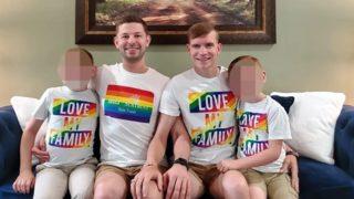 Ülke bu skandalı konuşuyor! Eşcinsel çift evlat edindikleri çocuklarına işkence etti... Taciz ettiler, çocuk pornosu çetesine sattılar