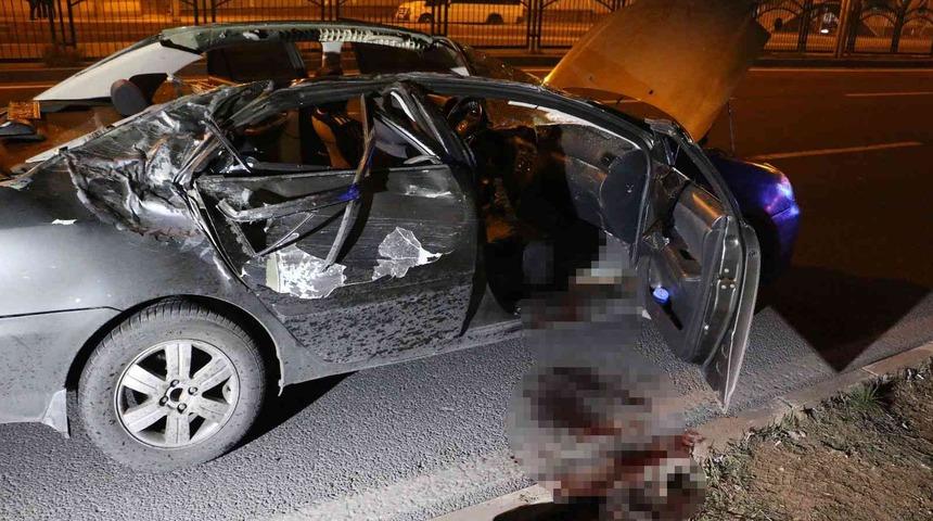 Diyarbakır'da korkunç kaza: 1 polis hayatını kaybetti, 1'i polis 5 kişi yaralandı
