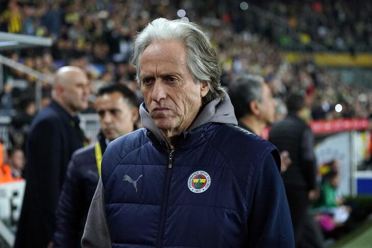 Fenerbahçe teknik direktörü Jorge Jesus'tan Ümraniyespor maçının ardından Galatasaray ve Trabzonspor tepkisi! "Özür dilerim" G2