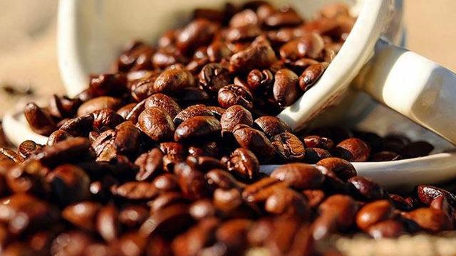 İster keyif ister yatırım... Bir yılda ikiye katlandı! Kahve fiyatındaki düşüş fincana yansımadı