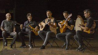 Keşmekeş’ten dünü ve bugünü karşı karşıya getiren albüm: “Eyletme”