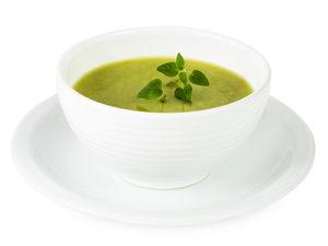 Sağlıklı sıcacık bir tarif: Yeşil kabak çorbası! Zuhal Topal'la Yemekteyiz yeşil kabak çorbası malzemeleri ve tarifi!