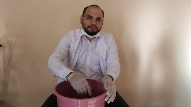 Türkiye'de bir ilk: Birçok hastalığa deva olacağını iddia ediyor! Tıp fakültesi öğrencisinin ürettiği sabun talep patlaması yaşıyor