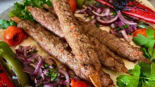 Gelinim Mutfakta Adana kebabı tarifi! Evde Adana kebabı nasıl yapılır?