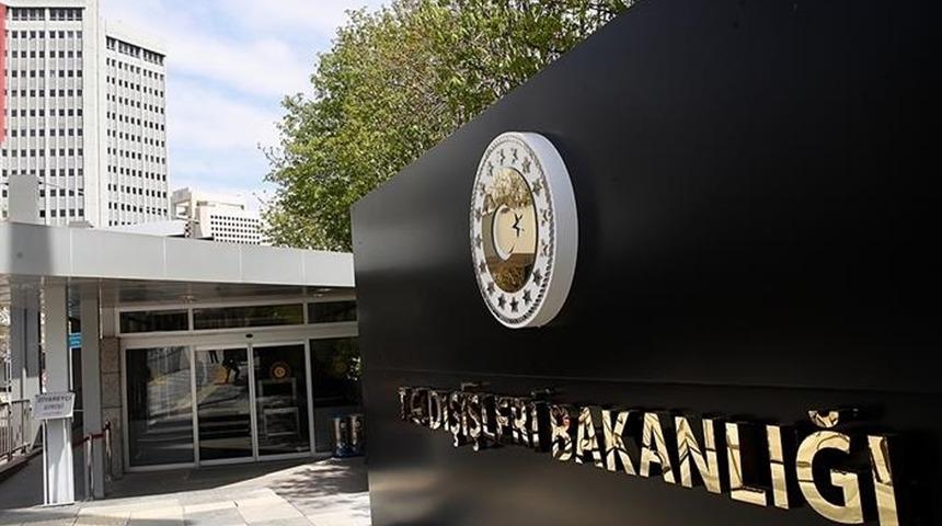 SON DAKİKA | Çok sayıda Filistinli hayatını kaybetti! Bakanlık açıkladı 'Sivillerin ölümlerine yol açan bu saldırıları şiddetle kınıyoruz'