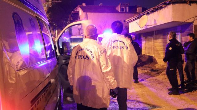 Pamukkale'de korkunç olay! Evde ölü bulunan bebeğin vücudunda darp ve izmarit izlerine rastlandı! Anne ile erkek arkadaşı aranıyor