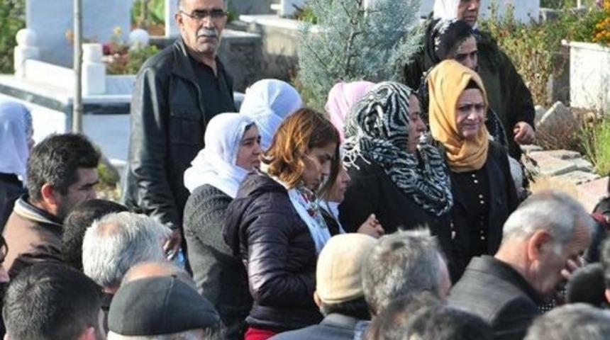 PKK'linin cenazesine katılan HDP'li Ayşe Acar Başaran hakkında soruşturma