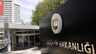 SON DAKİKA | Bu kez de Danimarka! Kur'an-ı Kerim'e saldırıya izin... Danimarka'nın Ankara Büyükelçisi Dışişleri Bakanlığı'na çağrıldı