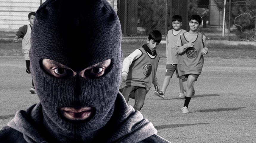 İlk yarı bitti, soyunma odasında şoke oldular! Adana'da akılalmaz hırsızlık...