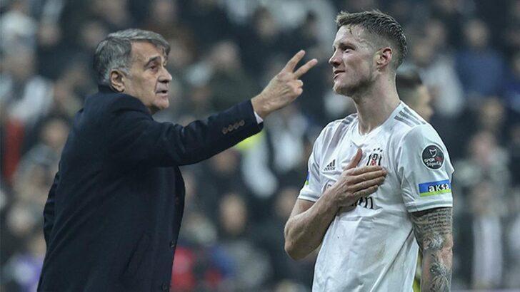 Beşiktaş'tan ayrılarak Manchester United'a giden ve açıklamalarıyla gündem olan Weghorst'a Şenol Güneş'ten yanıt geldi! G1
