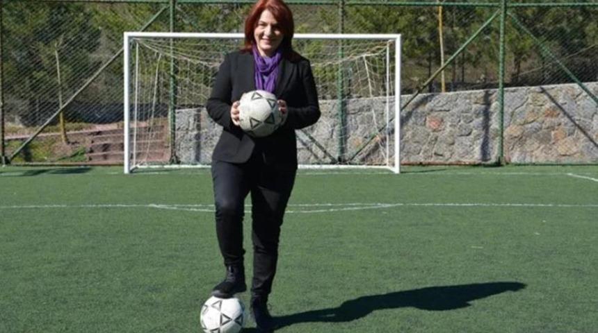 MHK Başkanı Lale Orta mı olacak? Ahmet Çakar ve Emre Tilev’den kadın MHK Başkanı iddiası! Lale Orta kimdir, nereli ve kaç yaşında?