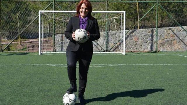 MHK Başkanı Lale Orta mı olacak? Ahmet Çakar ve Emre Tilev’den kadın MHK Başkanı iddiası! Lale Orta kimdir, nereli ve kaç yaşında?