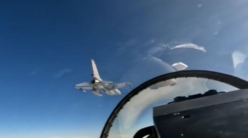 MSB paylaştı! F-16'ların eğitim uçuşunun görüntüleri...