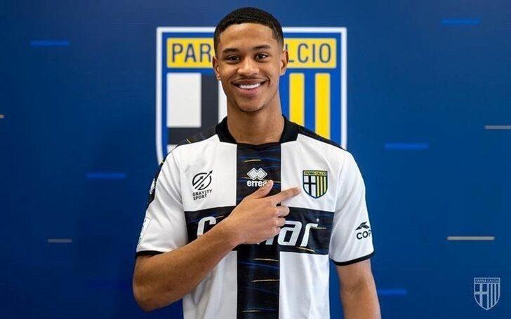 Fenerbahçe'de olmaz denilen oldu! Yıldız oyuncu İngiltere Premier Lig'e gidiyor... G3