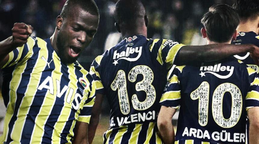 MAÇ SONUCU: Enner Valencia böyle istedi! Fenerbahçe, 1-0 geriye düştüğü maçta Kasımpaşa'yı 5 golle devirdi!