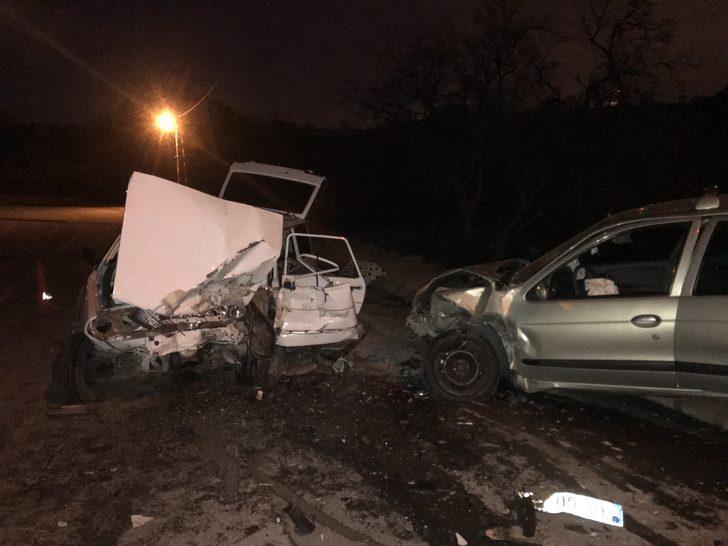 Kayseri'deki trafik kazasında 4'ü çocuk 5 kişi yaralandı