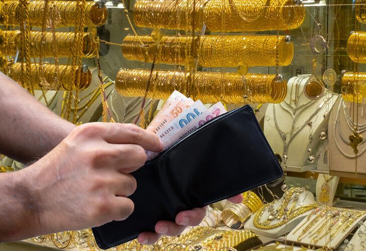 Altın fiyatlarında yeni ‘rekorlar’ için tarih verdi! Altın alacaklar dikkat! Bu son fırsat olabilir…