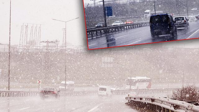 İstanbul'da kar hasreti dindi, merkezi noktalarda da başladı! Tarih verdi: Şubat boyunca devam etmesini bekliyoruz