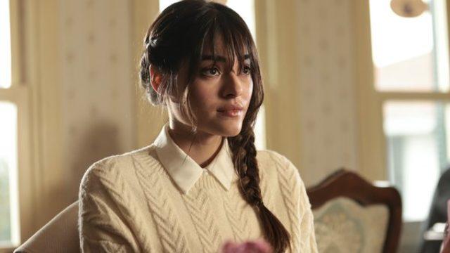 Ömer dizisi Süreyya kimdir, kaç yaşında ve nereli? Ömer dizisinin Süreyya'sı Simay Barlas hangi dizilerde rol aldı?