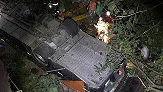 Brezilya'da futbol takımını taşıyan otobüsün kaza yapması sonucu 5 kişi öldü