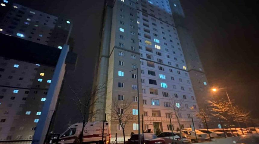 İlaçlama sonrası hastanelik oldular! Bina tahliye edildi