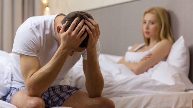 Yatak odası sırlarını ifşa ederek çözüm istedi! Karım gecede üç kez seks istiyor. Yetişemiyorum