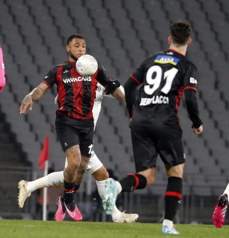 Karagümrük karşısında alınan 1 puan sonrası Şenol Güneş'ten transfer açıklaması G1